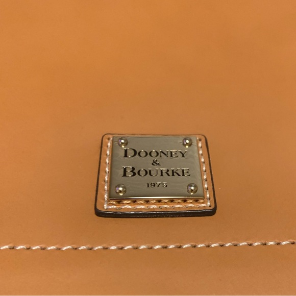 NEW Dooney & Bourke Beacon 1464 Nana - Picture 3 of 6